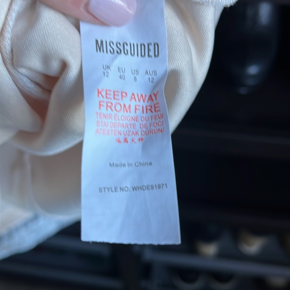 Misguided slim knee, link dress - Picture 4 of 5